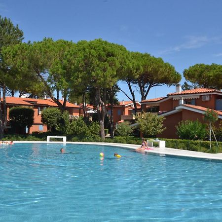 Villaggio Euro Residence Club Μπιμπιόνε Εξωτερικό φωτογραφία