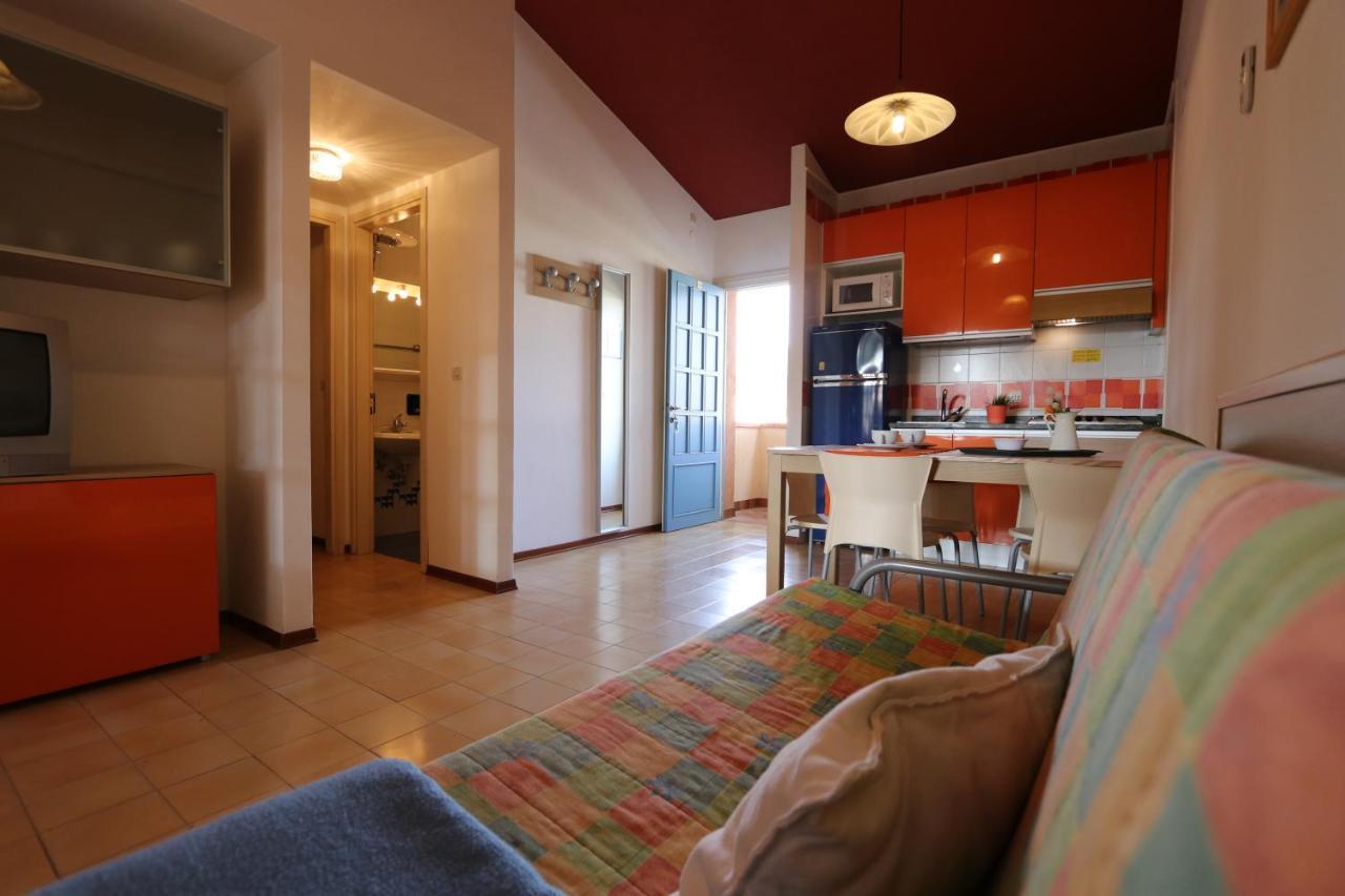 Villaggio Euro Residence Club Μπιμπιόνε Εξωτερικό φωτογραφία