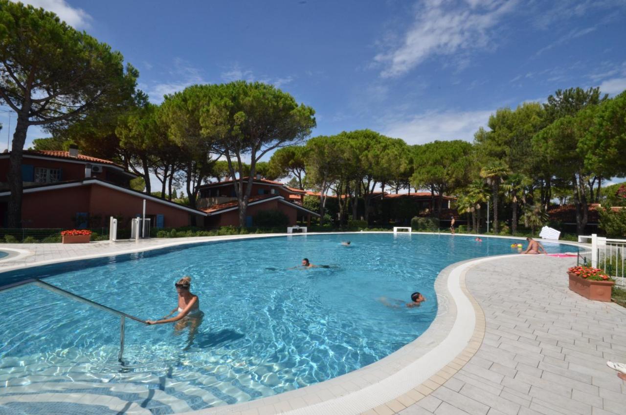 Villaggio Euro Residence Club Μπιμπιόνε Εξωτερικό φωτογραφία